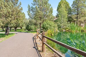 Townhome, 3 Bedrooms | Property grounds