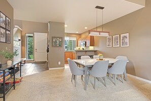 Stadtwohnung, 3 Schlafzimmer | Speisen