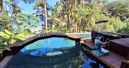 Casa Laguna: Spacious house with Pool, Jacuzzi and fitness room in Saboga