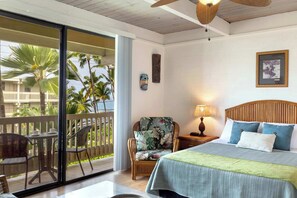 Iron/ironing board, WiFi, bed sheets - Kona Bali Kai 362 – For 2 Guests (Kailua-Kona)