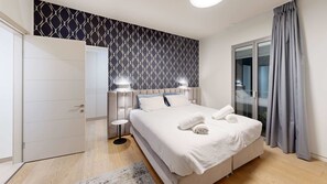 4 bedrooms, travel cot, WiFi, bed sheets