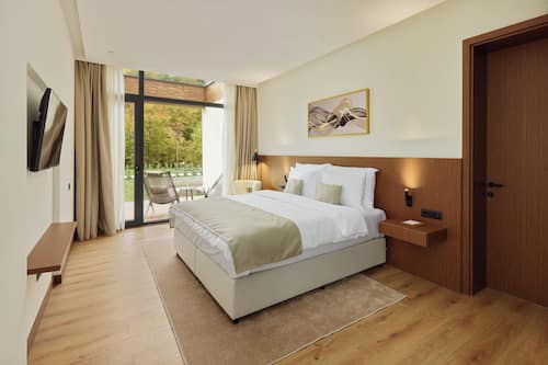 Luxury-Villa, 2 Schlafzimmer, Gartenblick (Private Sauna) | Terrasse/Patio