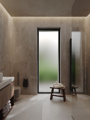 Combined shower/tub, eco-friendly toiletries, hair dryer, towels