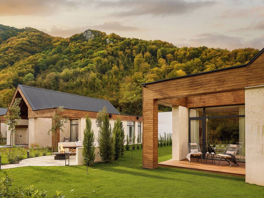 Villa de lujo, 3 habitaciones, vista al jardín (Private Sauna) | Área de sala de estar | Libros