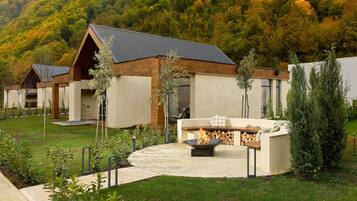 Luxury Villa, 2 Bedrooms, Garden View (Private Sauna) | Terrace/patio