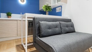 Studio (0 Bedroom) | Oppholdsområde | TV