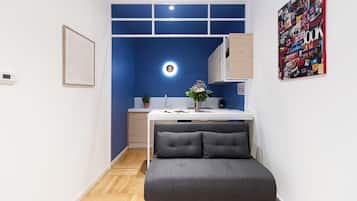 Apartment (0 Bedroom) | Front of property