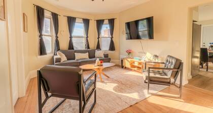 LUXE 4BDR/2BA Near Boston- T-Station & Encore Casino