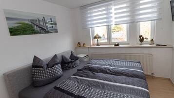 1 bedroom, iron/ironing board, WiFi