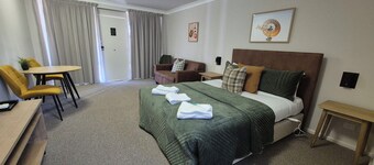 Molong Motor Inn