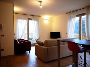 TV, DVD player