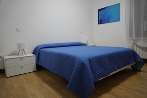 3 Schlafzimmer, Bügeleisen/Bügelbrett, WLAN, Bettwäsche