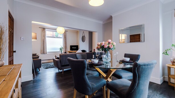 House, Patio | In-room dining - 80 West Street (Hoole)