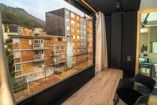 Classic Double Room | In-room safe, desk, laptop workspace, free WiFi