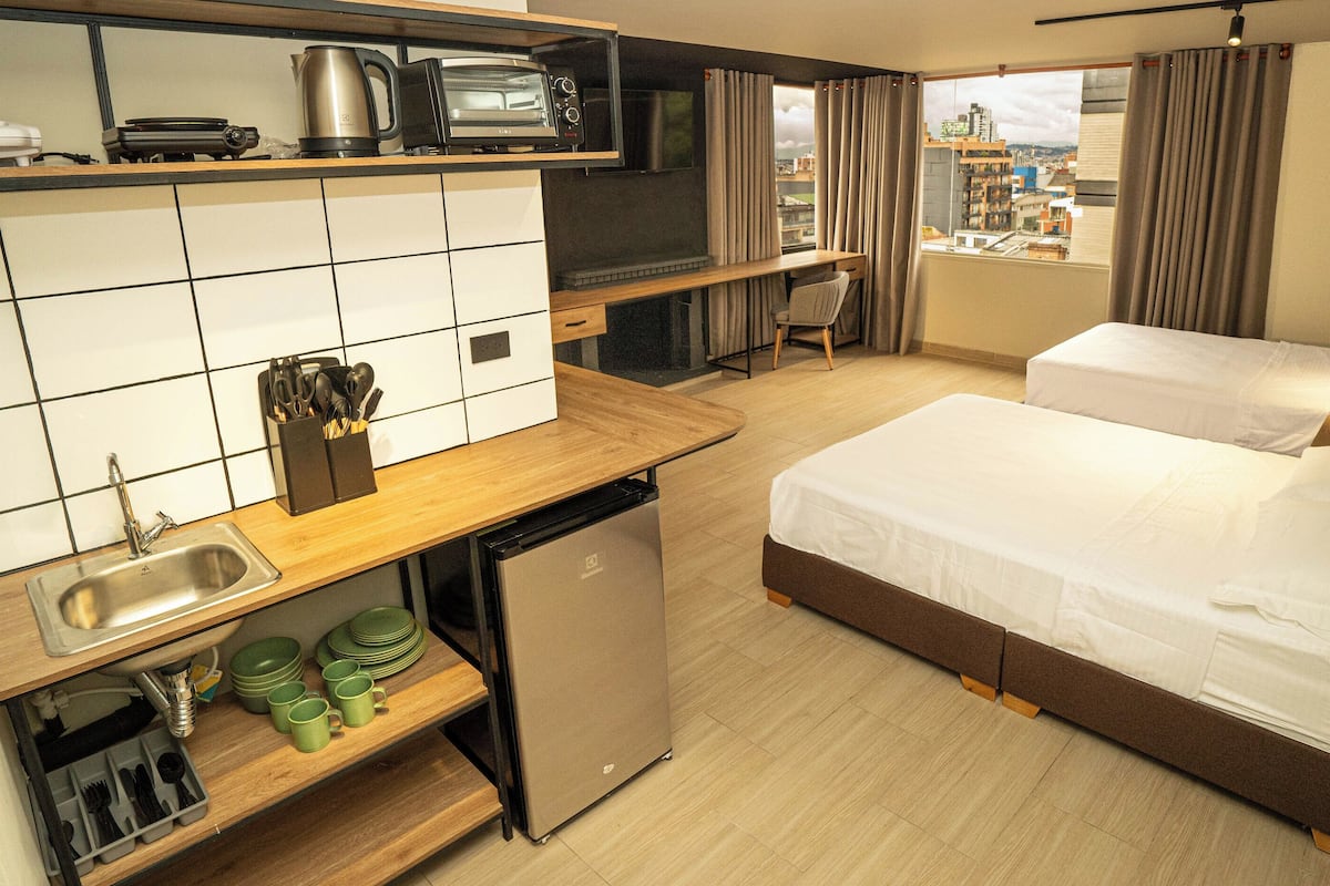 In-room safe, desk, laptop workspace, free WiFi