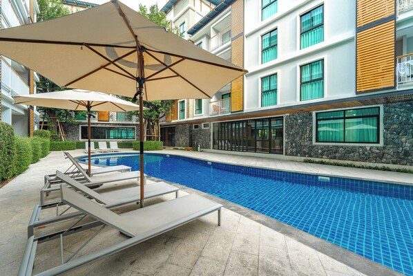 Alberca al aire libre 