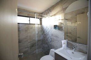 Hair dryer, towels, toilet paper - Bocagrande - 2BR with panoramic ocean view (Cartagena de Indias)