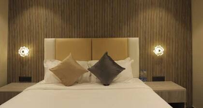 Sunrise homes family suite