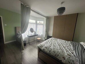 1 kamar tidur, Wi-Fi gratis, dan seprai linen