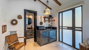 Private kitchenette - Peace Forest Jerusalem - Cabins & Caravans by City of David (Jerusalem)