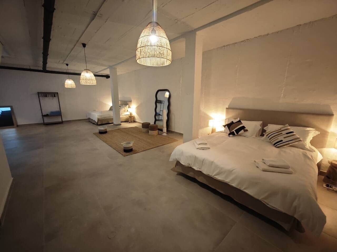 4 soverom, safe på rommet, strykejern/-brett og wi-fi