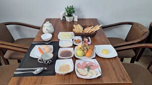 Desayuno buffet incluido todos los días