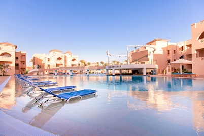 Hotel Club SUNGO by Pickalbatros