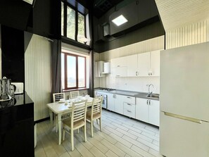 Private kitchen - Golden house (Tashkent)