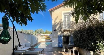 Villa SURF jardin/piscine, proche du centre-ville, Ă 10 mn des plages.