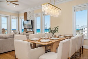 Dining - New - Gulf Front - Private Pool - Hot Tub - 53 steps to the beach (Panama City Beach)