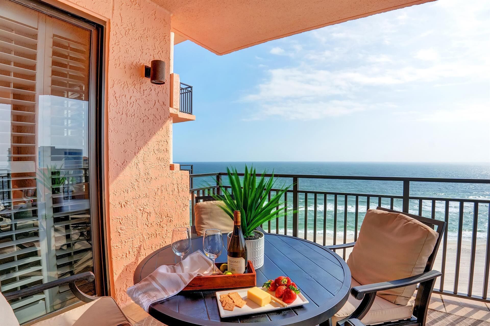 Condo, Multiple Beds (Seachase 1405W) | Outdoor dining