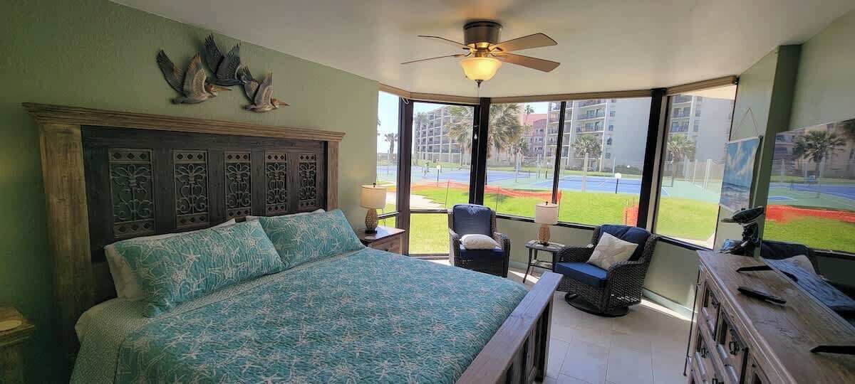 Huoneisto, useita sänkyjä, patio, näköala puutarhaan (Saida Royale 9018) | 2 makuuhuonetta, yksilöllisesti sisustettu, yksilöllisesti kalustettu