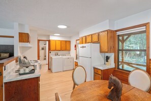Microwave, oven, stovetop