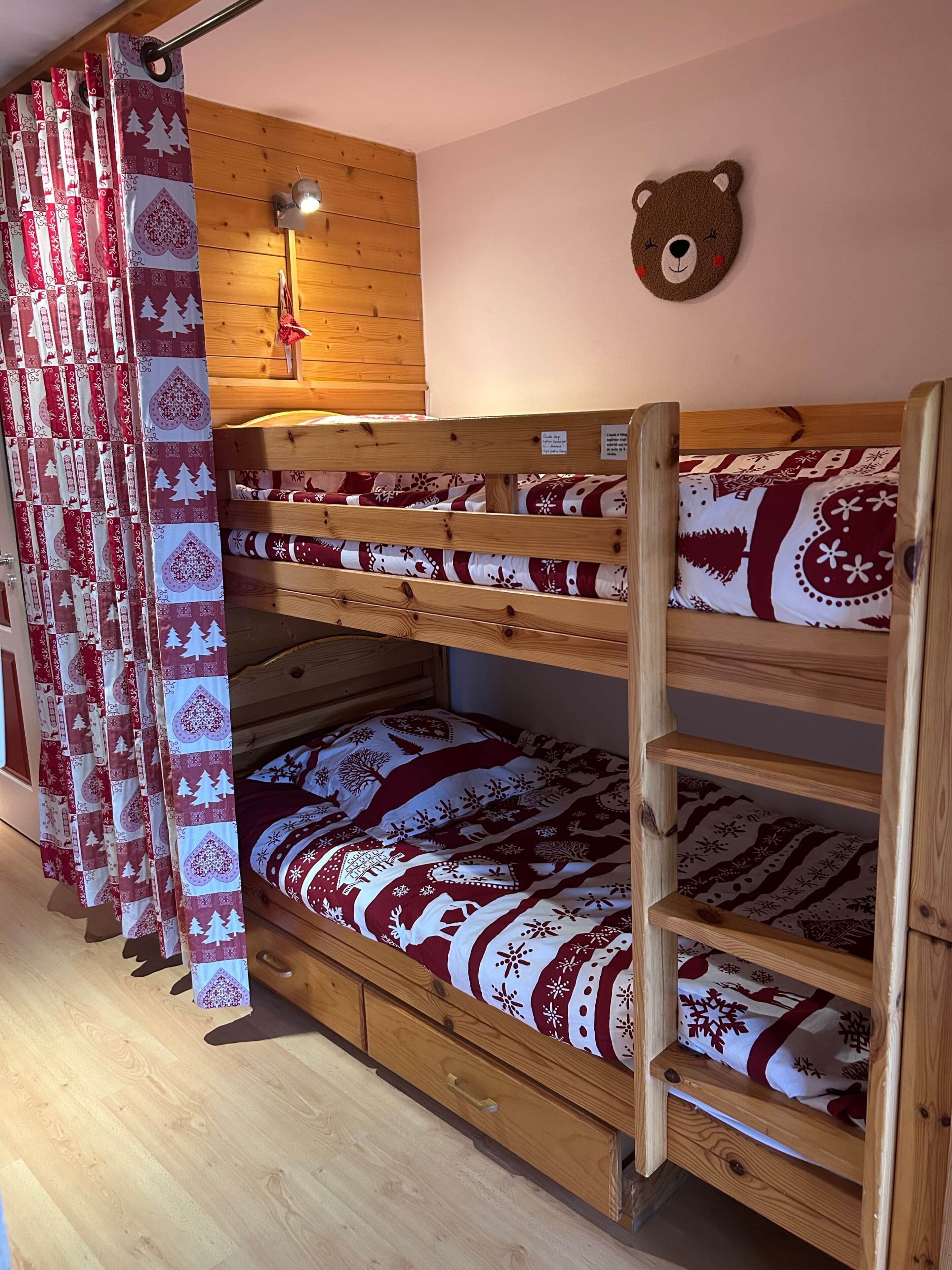 1 chambre, coffres-forts dans les chambres, Wi-Fi gratuit