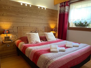 1 bedroom, in-room safe, iron/ironing board, travel crib