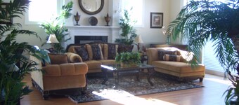 Spacious 5-bedroom villa in charming Bothell Sleeps 16+