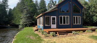 Superb 3-bedroom house in Wolverine on the sturgeon river