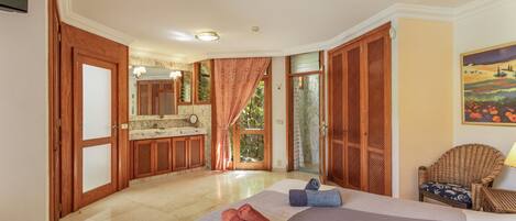 3 Schlafzimmer, Bügeleisen/Bügelbrett, WLAN, Bettwäsche