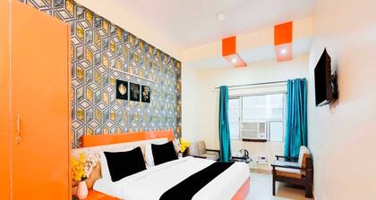Collection Maithli Marg Sector 55 Noida