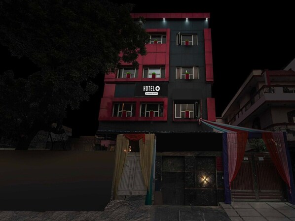 House | Bahagian luar