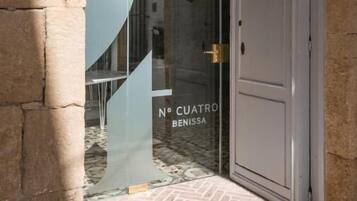 Voorkant van accommodatie