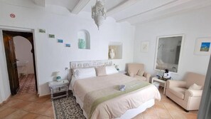 Double Room (Aotearoa) - Boutique B&B Número Cuatro (Benissa)