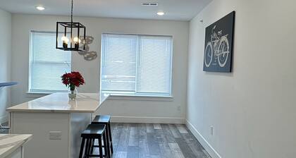 "Charming Rooms - Perfect for Travelers!"