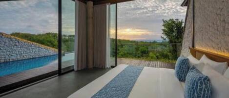 1 bedroom, bed sheets