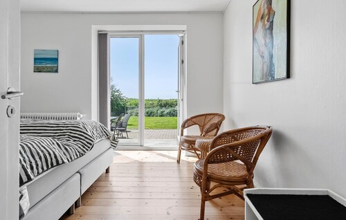 Stunning apartment in Esbjerg V with WiFi