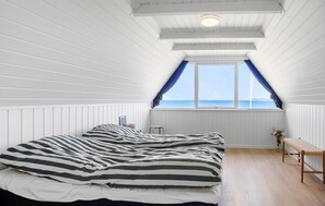 4 室のベッドルーム、WiFi (無料)