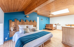 6 Schlafzimmer, Bügeleisen/Bügelbrett, kostenloses WLAN