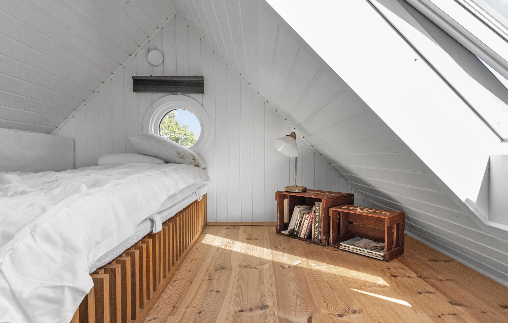 3 bedrooms, travel cot, free WiFi