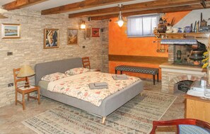 1 quarto