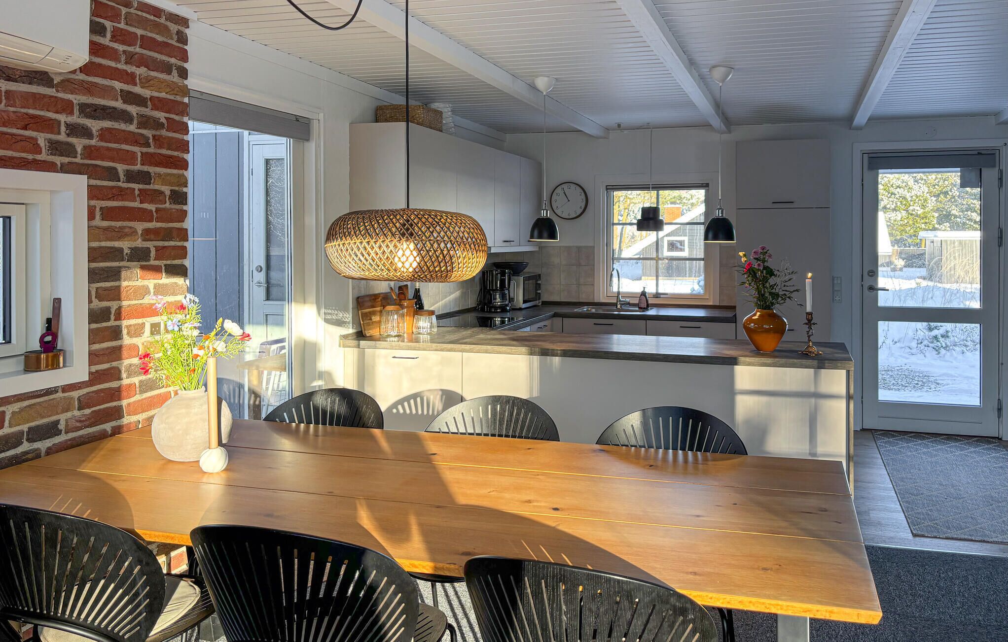 Réfrigérateur, four, plaque de cuisson, lave-vaisselle